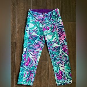 Lilly Pulitzer Luxletic Cropped Leggings / Seasalt Blue Don’t Wanna Leaf